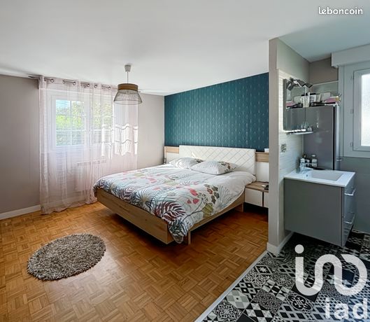 Maison 7 pièces 146 m²
