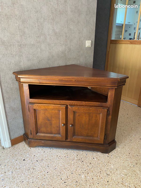 Meuble TV en bois d’orme (image 1)
