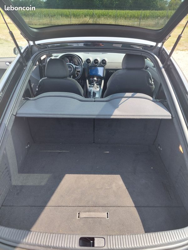 Audi tt(2) coupe 1.8 tfsi 160 s tronic 7 (image 10)