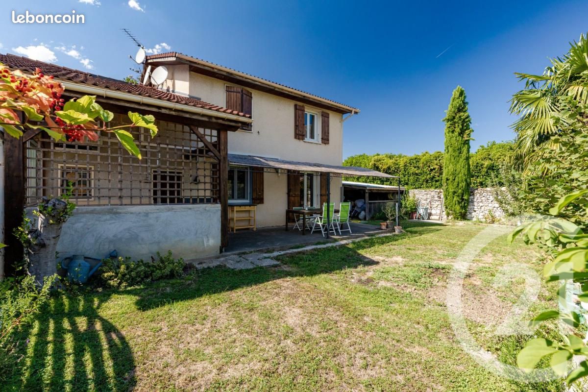 Maison 6 pièces 120 m² · à Sassenage · 120 m² · 460 000 €