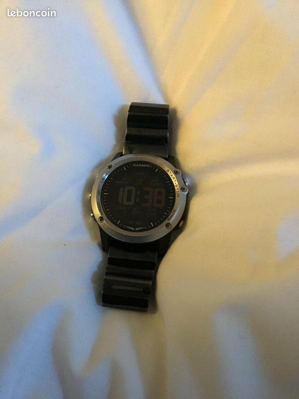 Garmin D2 Bravo Montre GPS NOIR (image 2)