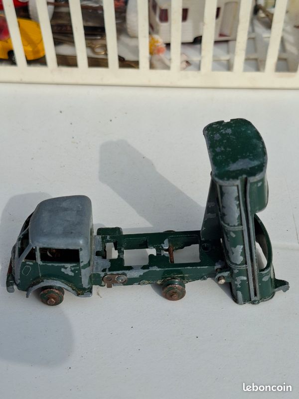 Dinky Toys Camion Poubelle - 1/43 - Métal - Très Bon état Collectionneur