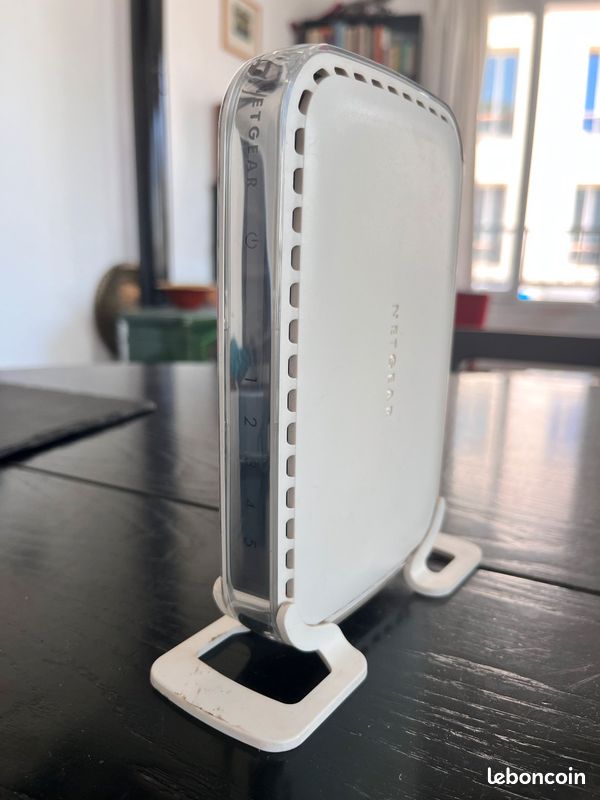 Routeur Switch Netgear GS605 5 ports Gigabit (image 1)