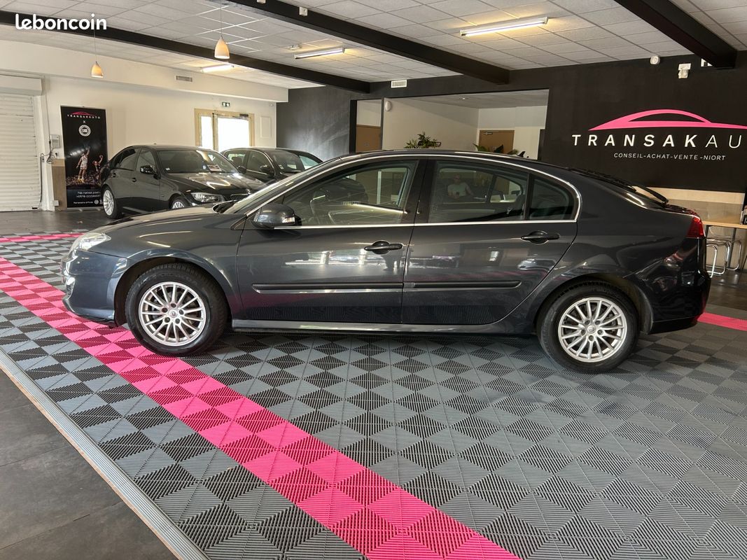 RENAULT LAGUNA 1.5 dCi 110 FAP eco2 Expression Champion (image 2)