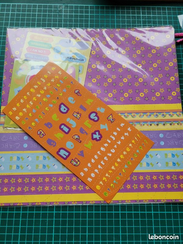 Papiers et alphabets scrapbooking (image 2)