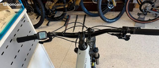 Cube STÉRÉO HYBRID 140 HPC RACE 625w (image 4)