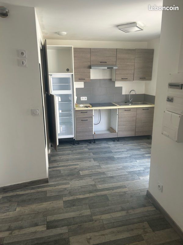 Appartement 1 pièce 20 m² · à Bourg-lès-Valence · 20 m² · 490 €