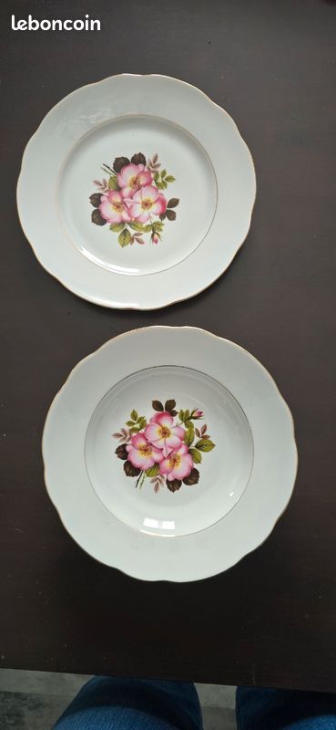 Superbe Service de Table en Porcelaine Curti Lugano – Décor Floral (image 2)