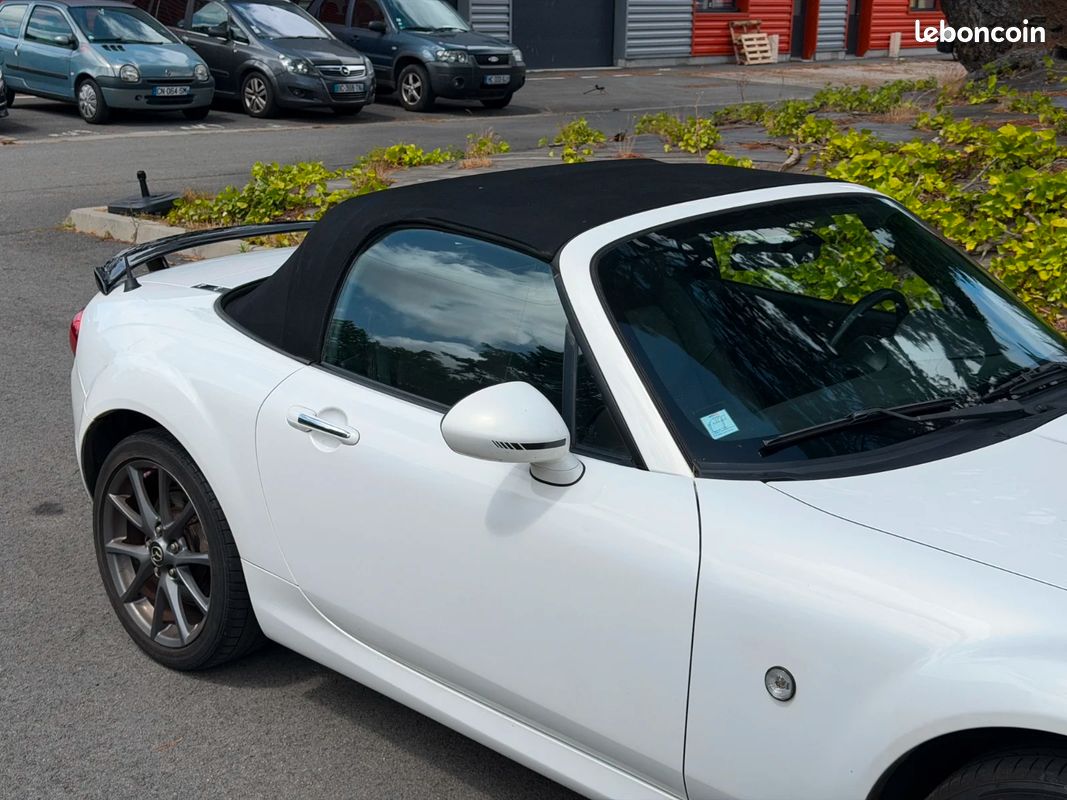 MAZDA MX-5 1.8 MZR Elegance Cuir (image 30)