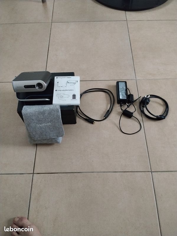 Vidéoprojecteur Viewsonic M1S WVGA Noir et gris - M1S