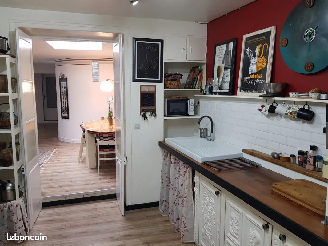 Maison 171 m² Charroux - Charroux 86250 (image principale 4)