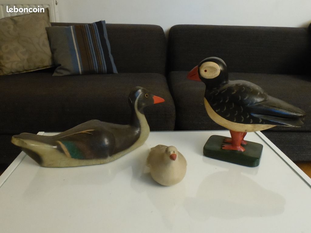 Sculpture bateau canard en bois colore (image 1)