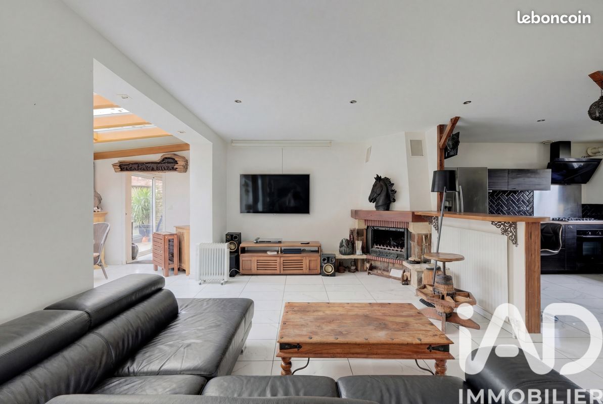 Maison 5 pièces 121 m² · à Chalifert · 121 m² · 520 000 €