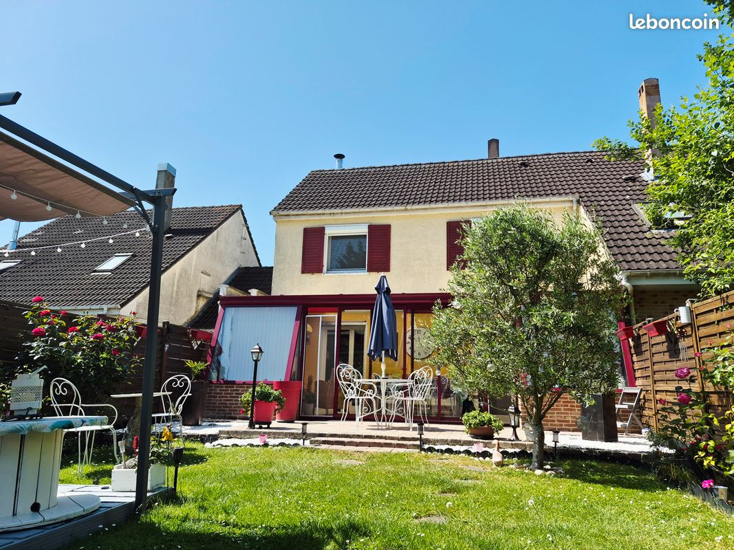 Maison 6 pièces 110 m² · à Barlin · 110 m² · 178 000 €
