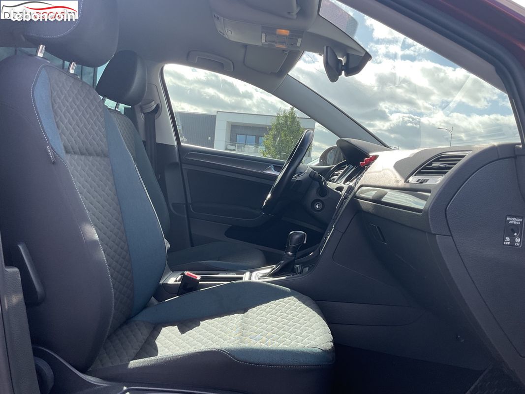 VOLKSWAGEN GOLF 2.0 TDI 150 FAP DSG7 Carat (image 12)