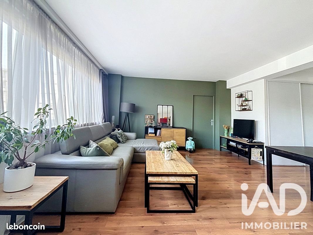 Appartement 3 pièces 79 m² · à Rueil-Malmaison · 79 m² · 398 000 €