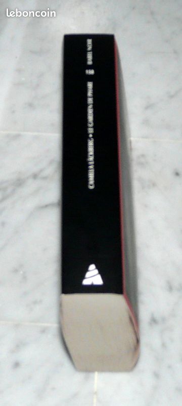 Livre –Le gardien de phare - Camilla Läckberg – Format poche (image 4)