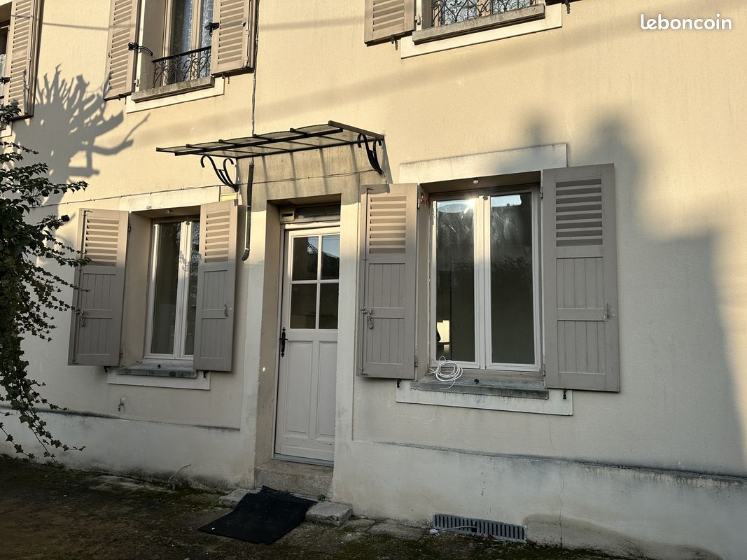 Appartement 2 pièces 34 m² · à Melun · 34 m² · 120 000 €
