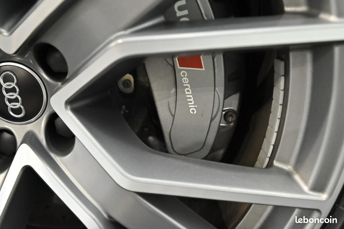 Audi RS6 Avant Performance V8 4.0 TFSI 605 Quattro Tiptronic 8 (image 10)
