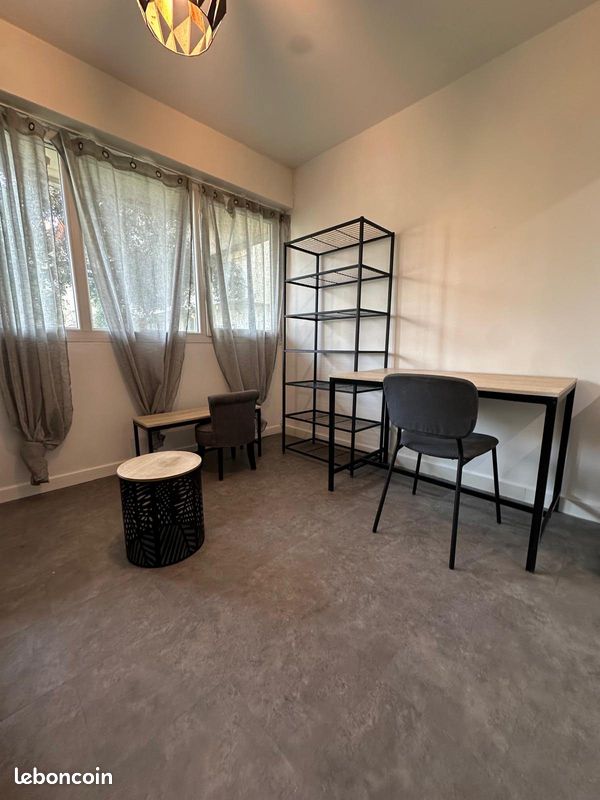 Appartement 1 pièce 18 m² · à Aix-en-Provence · 18 m² · 584 €/mois