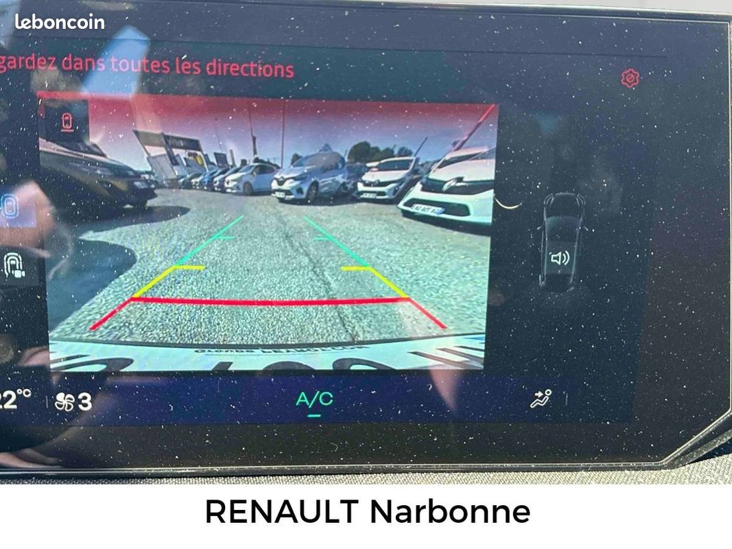 RENAULT Clio E-Tech full hybrid 160 ch Techno (image 17)