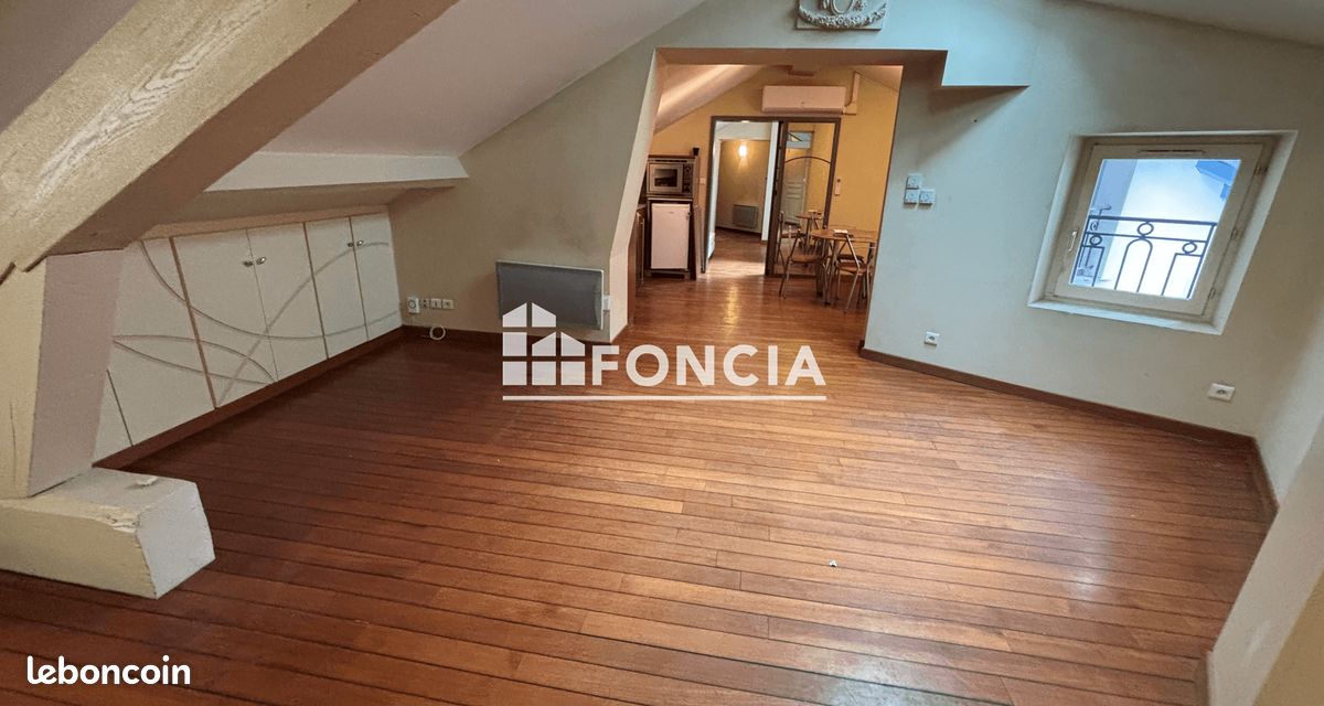 Appartement 3 pièces 55 m² · à Lyon · 55 m² · 899 €