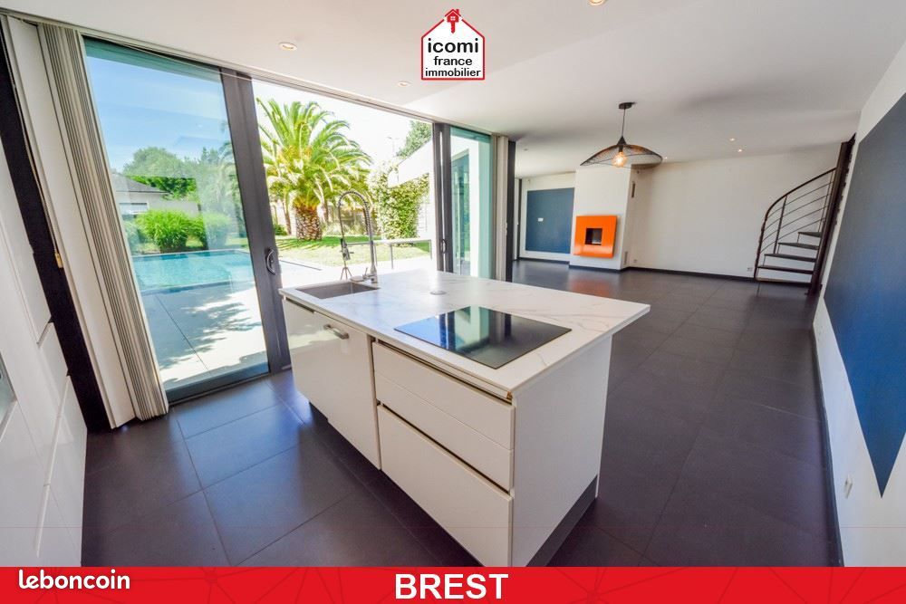 Maison 5 pièces 153 m² · à Brest · 153 m² · 744 990 €