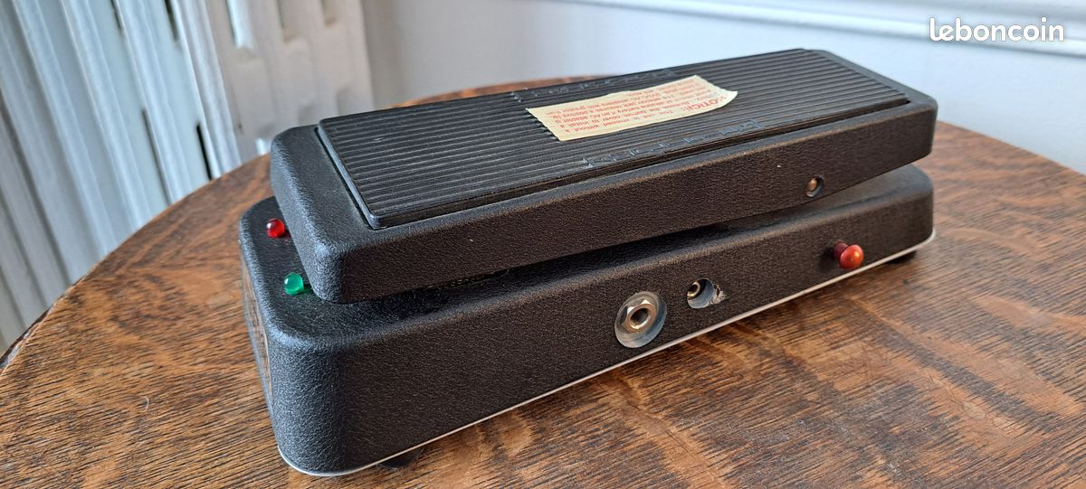 Dunlop JH-1FW Jimi Hendrix Signature Fuzz Wah (image 3)