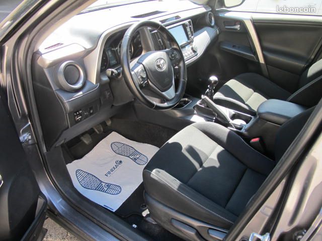 Toyota rav4 iv phase 2 2.0d4d 143cv (image 3)