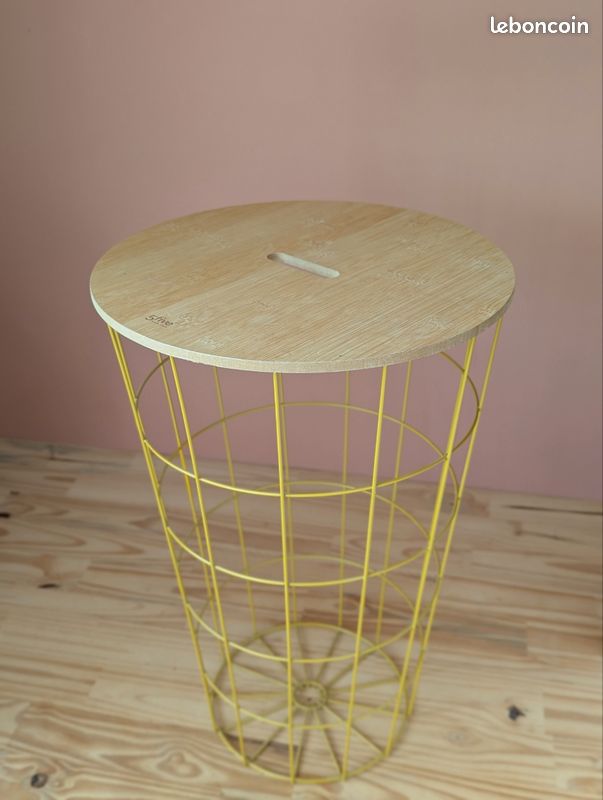 Panier à linge design en métal et tissu (image 1)