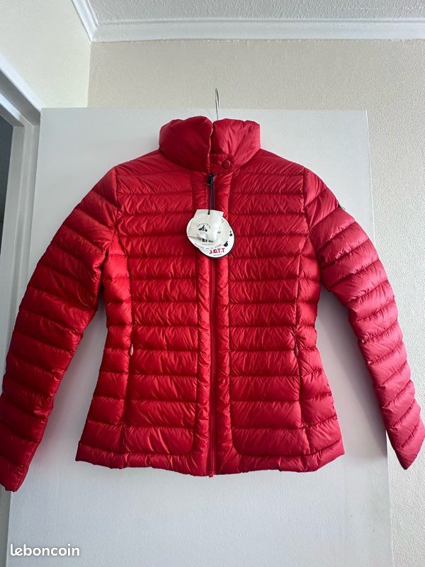 Doudoune jott rouge femme Vêtements