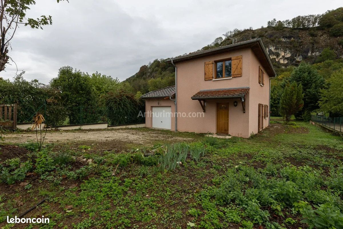 Maison 4 pièces 90 m² · à Brégnier-Cordon · 90 m² · 213 000 €