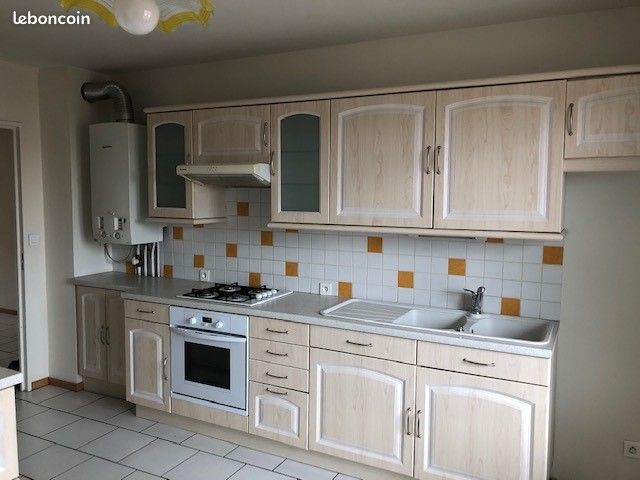 Appartement 5 pièces 107 m² · à Roche-la-Molière · 107 m² · 920 €/mois