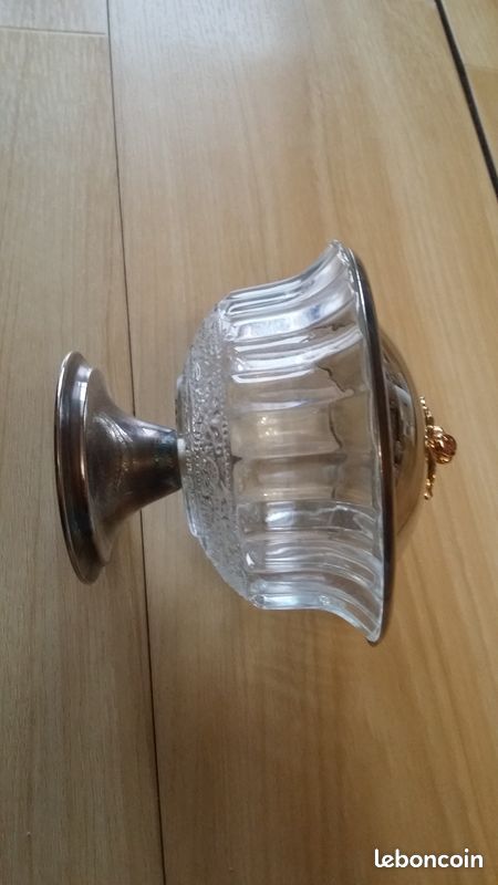 Sucrier ou bonbonnière verre ciselé et métal (image 3)
