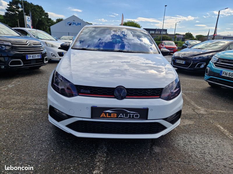 Volkswagen POLO 1.8 TSI 192CH BLUEMOTION TECHNOLOGY GTI DSG7 3P (image 3)