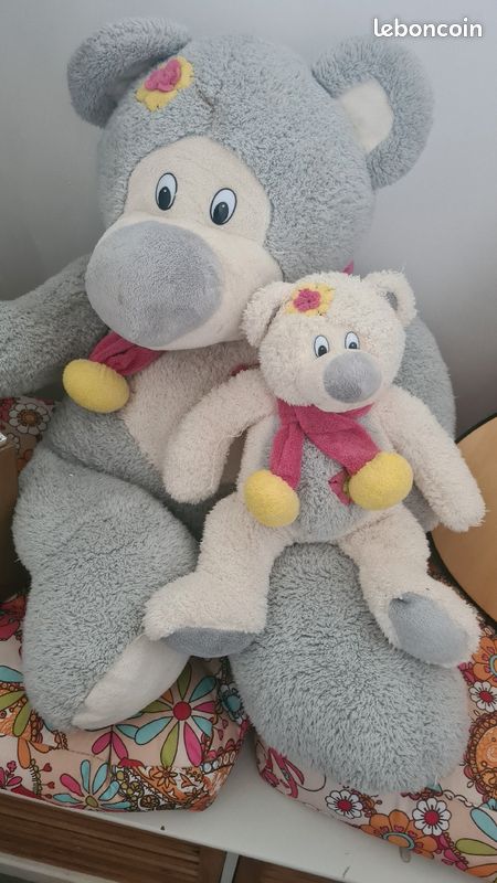 Peluche geante (image 1)