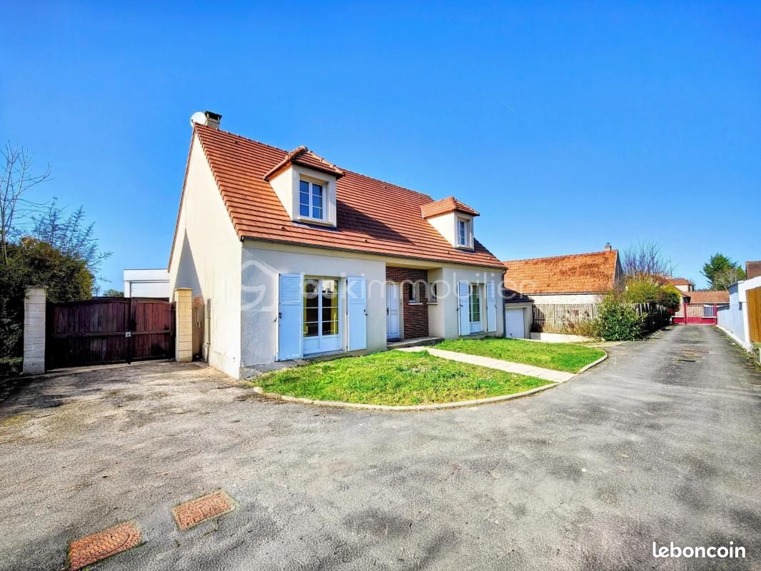 Maison 6 pièces 146 m² · à Jouars-Pontchartrain · 146 m² · 531 000 €