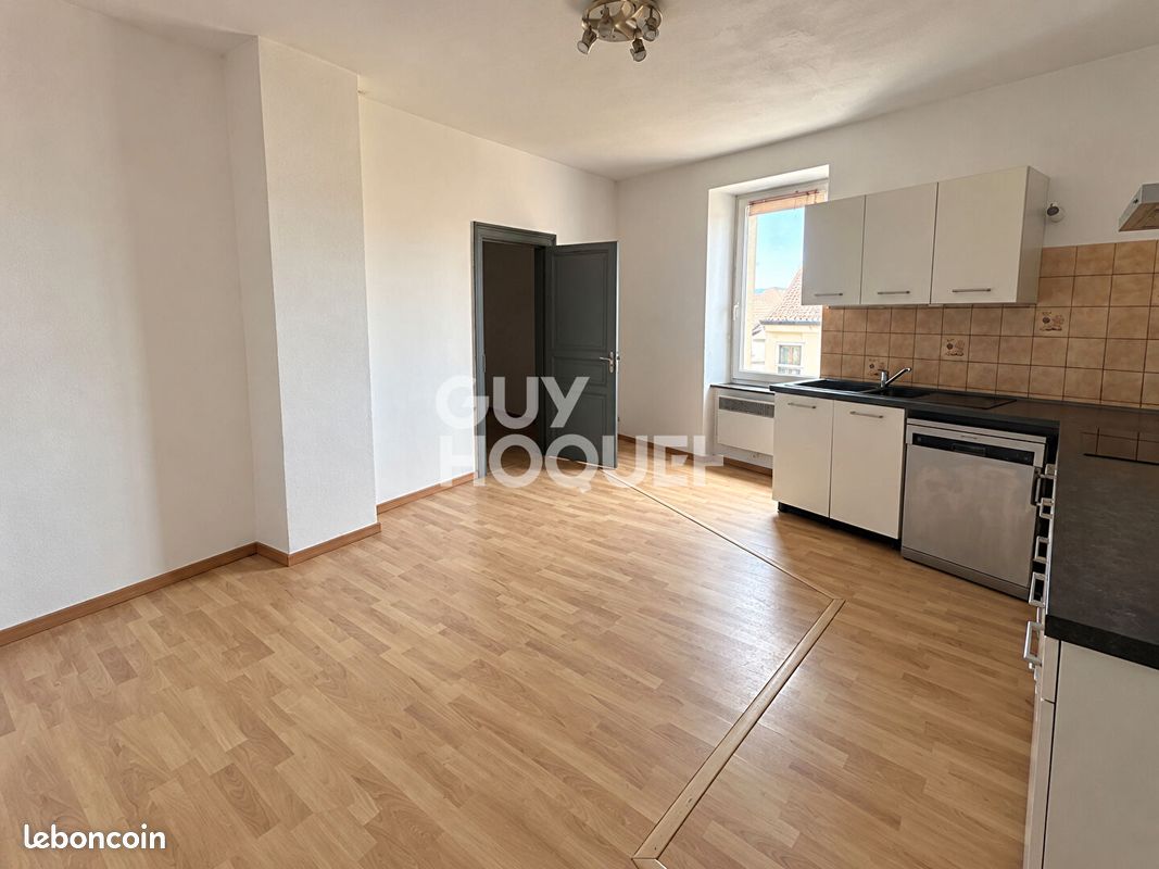 Appartement 3 pièces 90 m² · à Homps · 90 m² · 600 €/mois