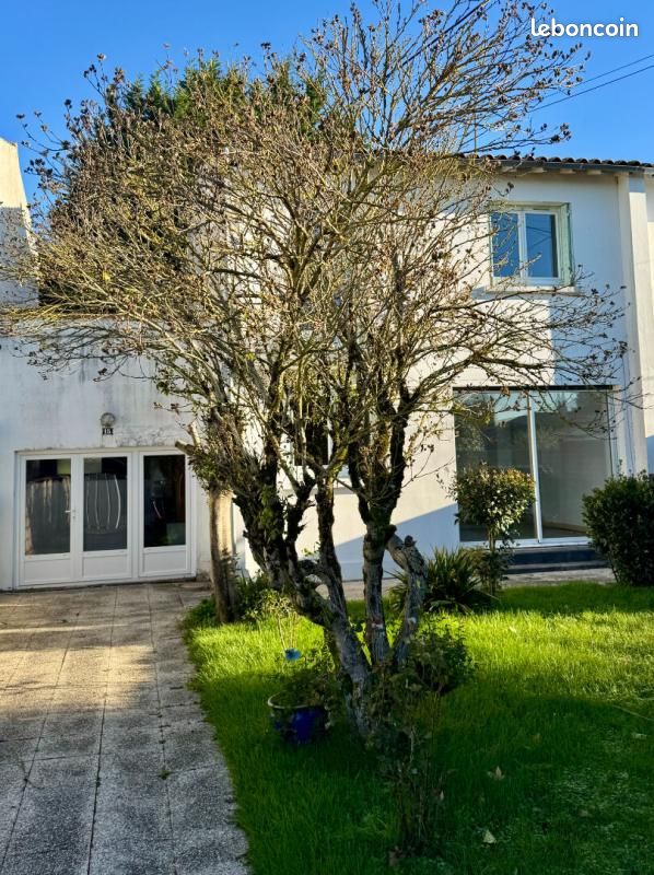 Maison 3 pièces 63 m² · à Saintes · 63 m² · 124 990 €