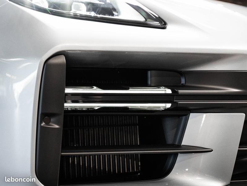Porsche Panamera 2.9 V6 544ch 4S E-Hybrid (image 19)