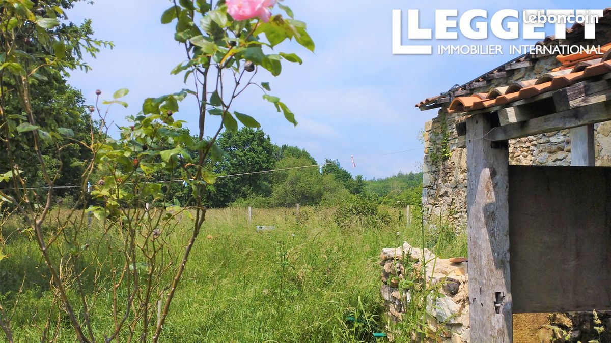 Maison 3 pièces 75 m² - Combiers 16320 (image principale 8)