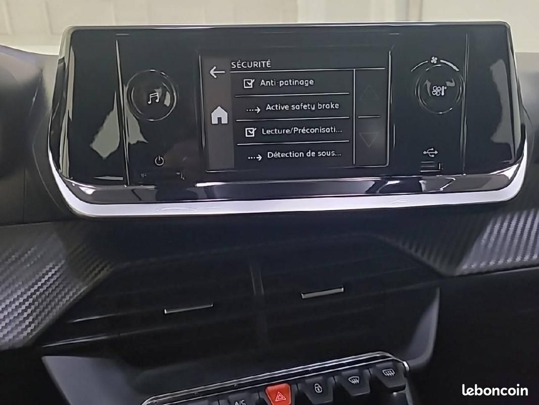 Peugeot 208 PureTech 75 S&S BVM5 - Like (image 20)