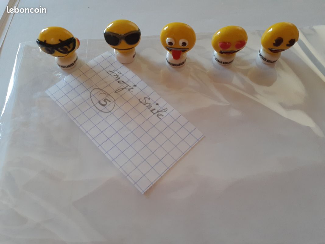 Lot 5 fèves Emoji Smiley (image 1)