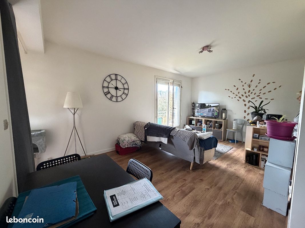 Appartement 2 pièces 40 m² · à Elbeuf · 40 m² · 470 €