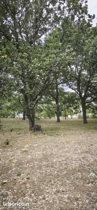 Terrain 901 m² Bouloc · 96 000 €