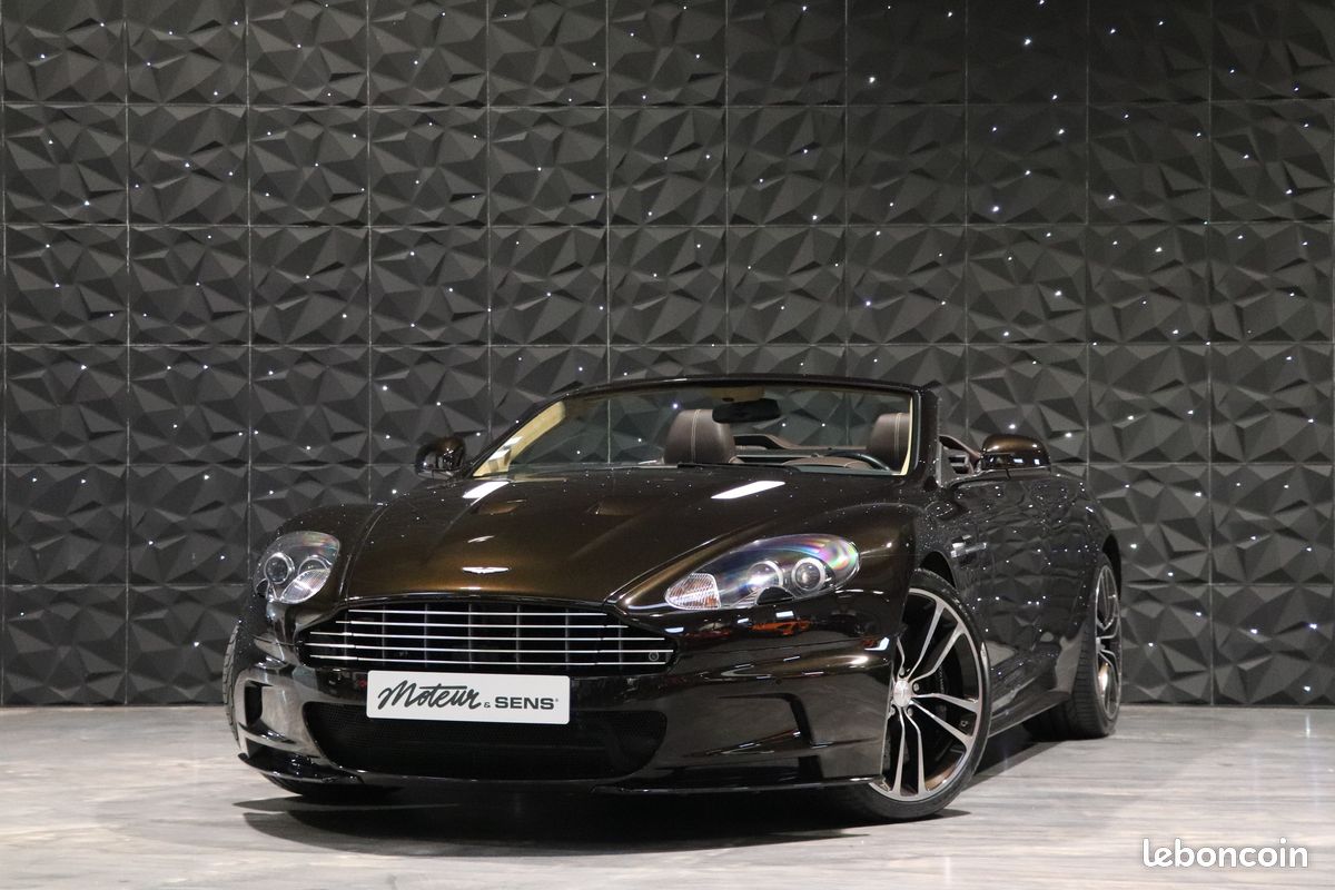 Aston Martin DBS Volante V12 Touchtronic - Configuration Unique - B&O - Carbone - Entretien Full AM (image 1)