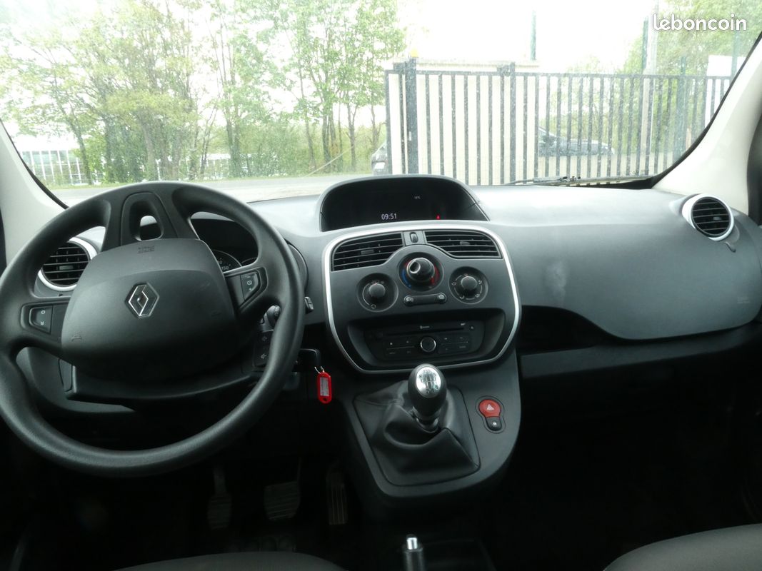Renault kangoo 1.5l bluedci 95ch business (image 3)