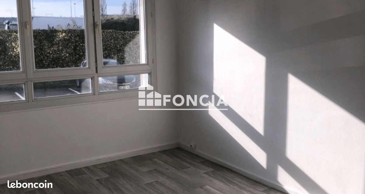 Appartement 2 pièces 42 m² · aux Mureaux · 42 m² · 766 €/mois