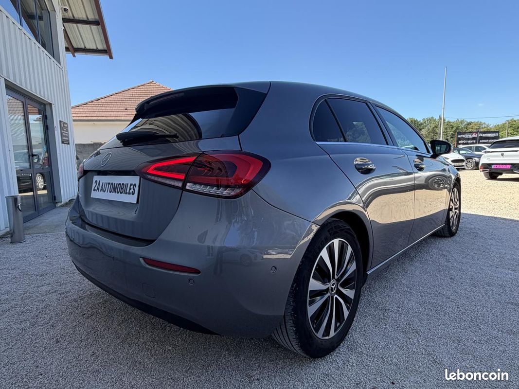 MERCEDES CLASSE A A180 - 136CH BV 7G-DCT Finition Business Line (image 7)