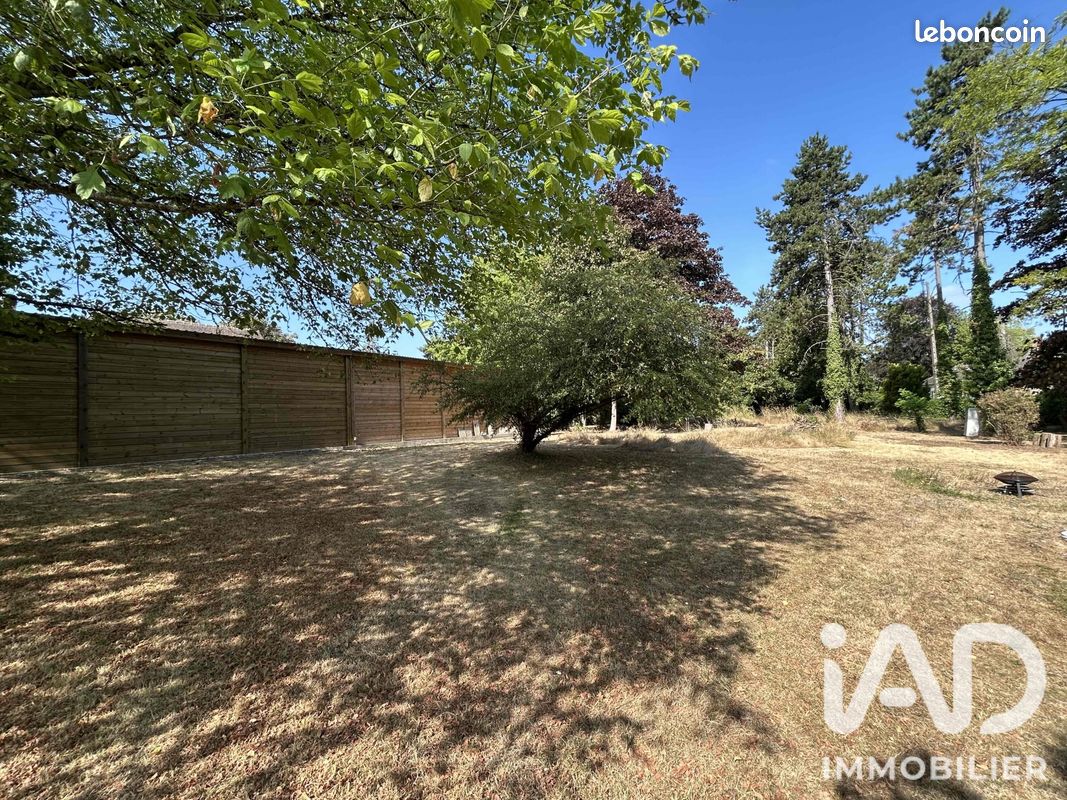 Terrain 600 m² · à Achères-la-Forêt · 600 m² · 98 000 €